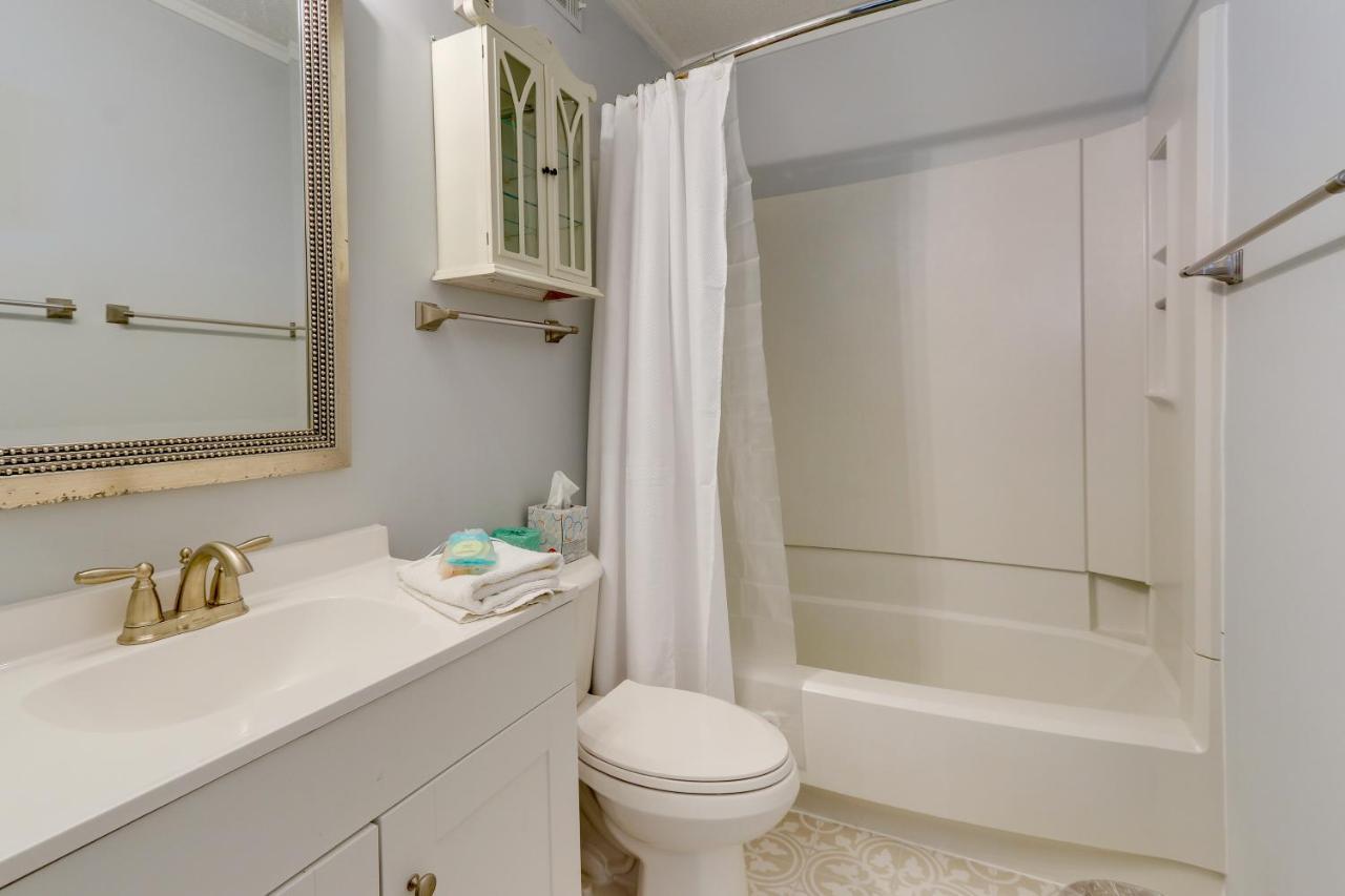 Hilton Head With Golf Views Walk To Beach! Apartamento